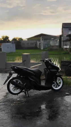 Cinematic auto blur