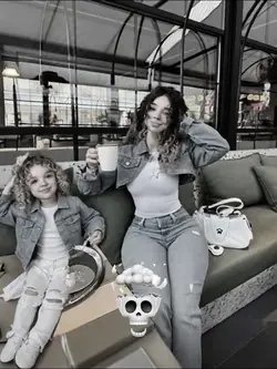 SUA VERSÃO KIDS