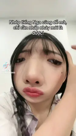 Vì sao em phải khóc