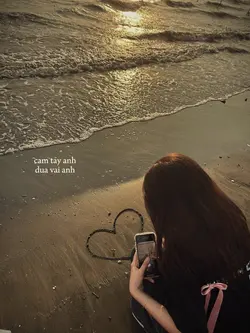 Cầm tay anh