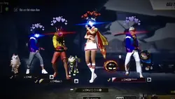 Show 2 ảnh cực cháy