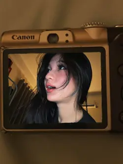 can i get a kiss?