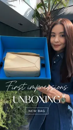 Unboxing new bag