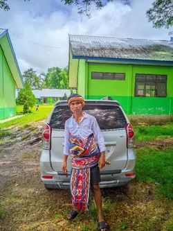 Sumba tanah marapu