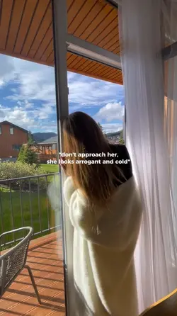 don't approach her