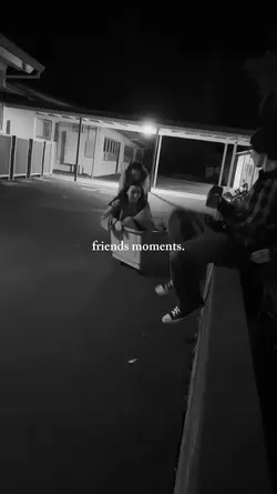 friends moments