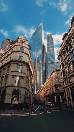 City vlog trend