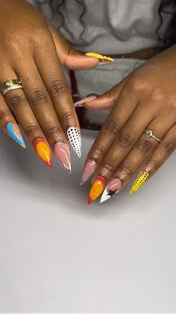 Azarè Acrylics 