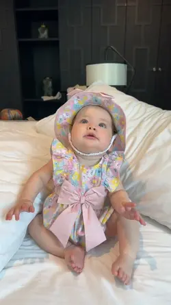 baby sneezing trend