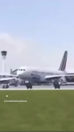 Dancing airplane 