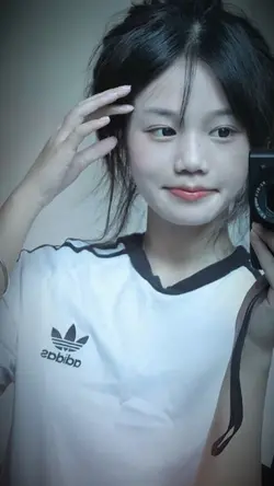 mẫu xinh xỉu á