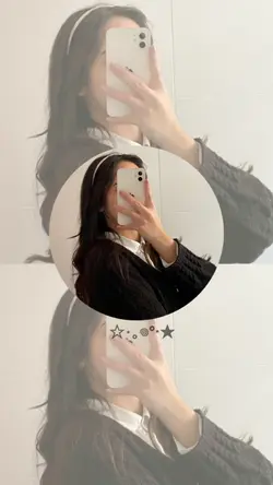 mirror selfie