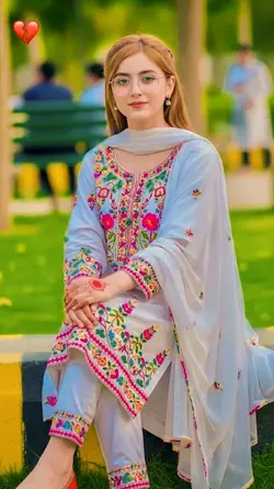 دل کھویا کھویا گم 