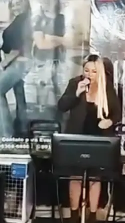 Eu no karaoke 