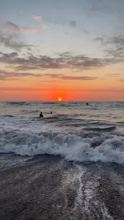 Wide awake slow mo