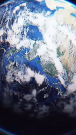 trend earth zoom out