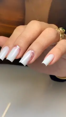 Nails designer