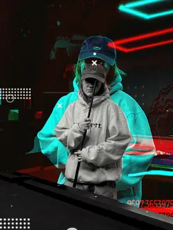GlitchCromatic