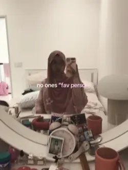 no ones 💕