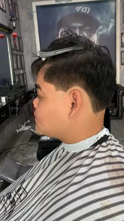 Mẫu biến hình tóc na