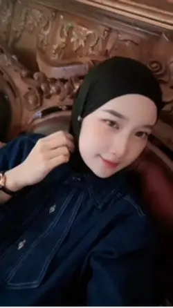 Utamakan bahagia🍃🍃