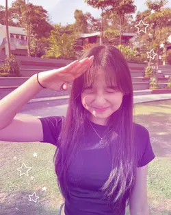 Thumblr girl