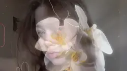 flower bloomin