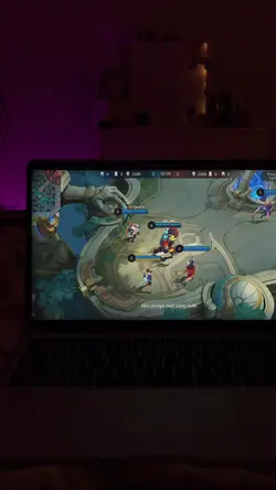 gameplay di laptop