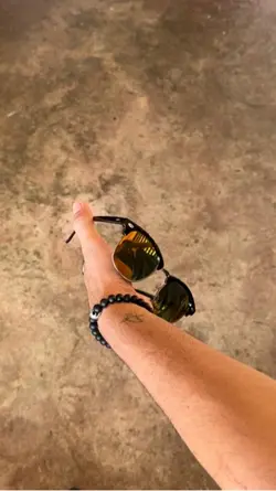 Sunglass