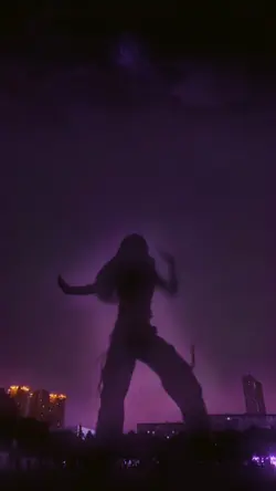 Dance slow mo