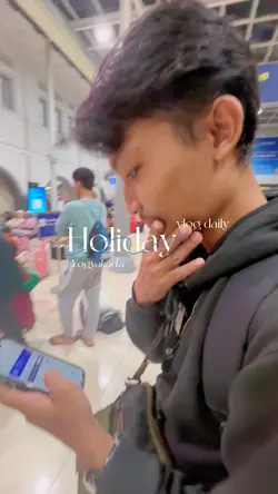 Holiday aesthetic