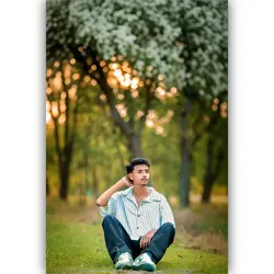 Apney jan sey jada 
