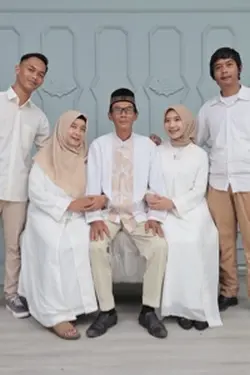 susunan barisannya 