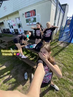 sport friends