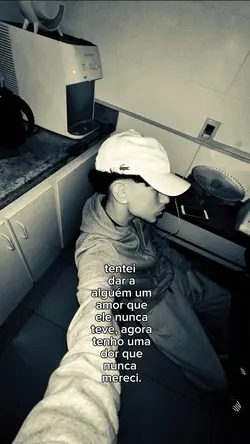Tentei dar amor 