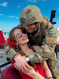 Soldier Hug AI 