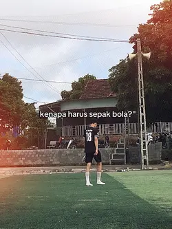 kenapa harus sepak