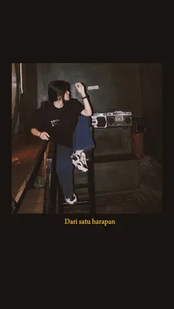 Tetaplah bersmaku