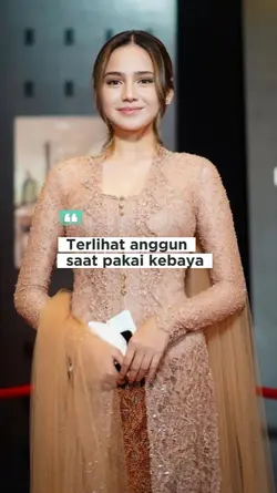 Pakai kebaya