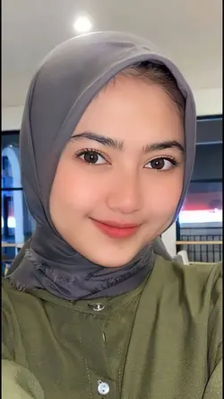 Senyum lagi 