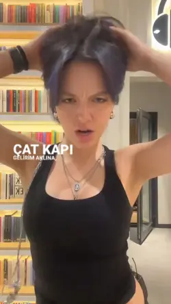 Manifest çat kapı