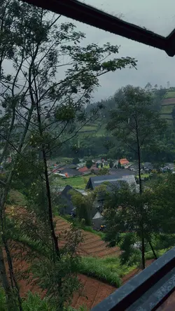 Hujan Di kampung