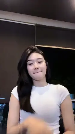 cinta merah jambu