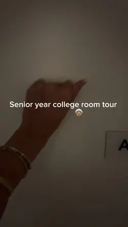 College room tour