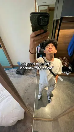 foto cewe di galeri