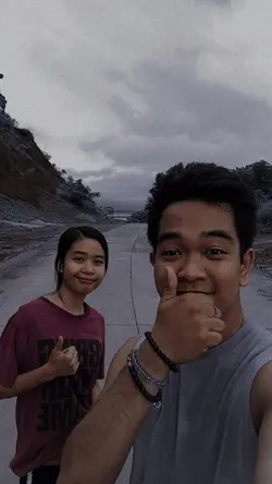 chill together 