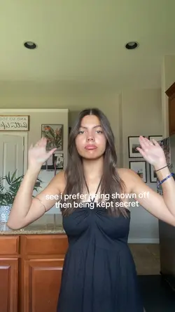 show ur girl off
