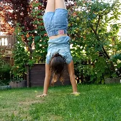 handstand 