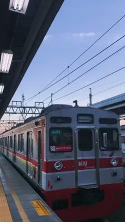 kereta api estetik