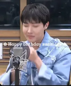 Happy b-day hobi 